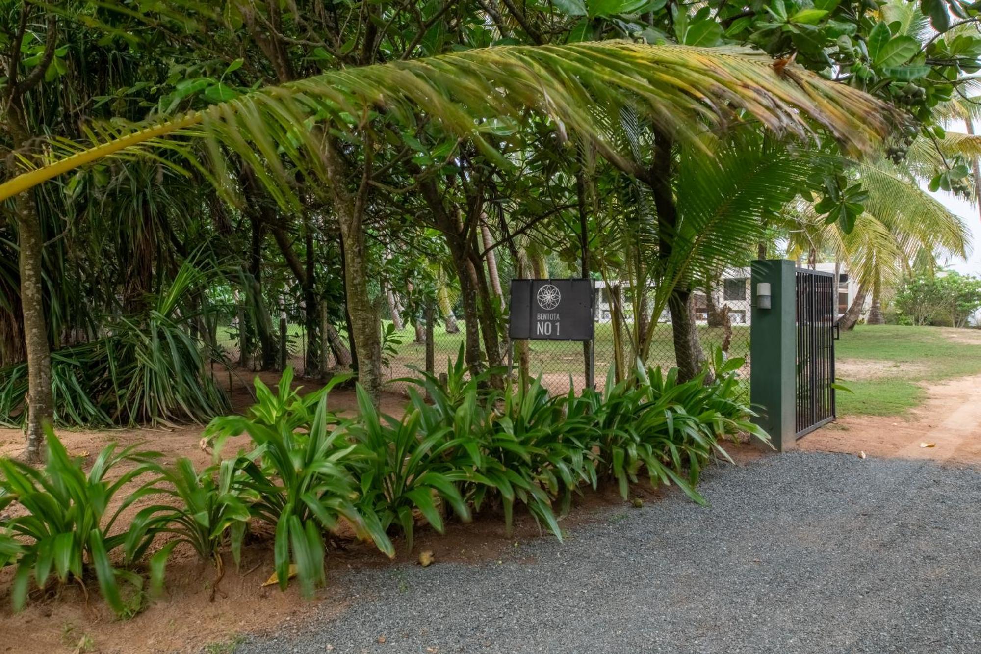 Bentota No 1 Villa Luaran gambar